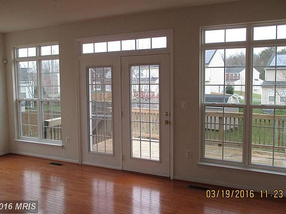 4th image of 9508 Trumpet Ln