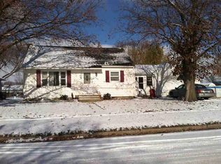 435 Stevens St, Jesup, IA 50648