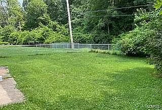 3rd image of 7000 Winchester Dr
