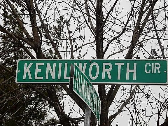 5th image of 1902 Kenilworth Cir APT F