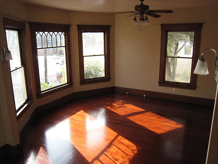3 bed, 1.0 bath, 1000 sqft, $3,850 — Photo 4