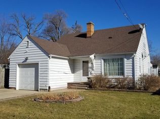 459 Beach St, Aurora, IL 60505