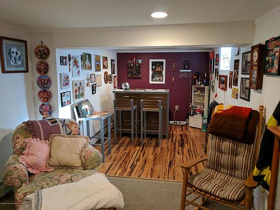 4th image of 14 Allison Ave