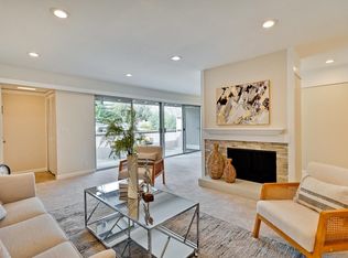 500 W Middlefield Rd APT 37, Mountain View, CA 94043