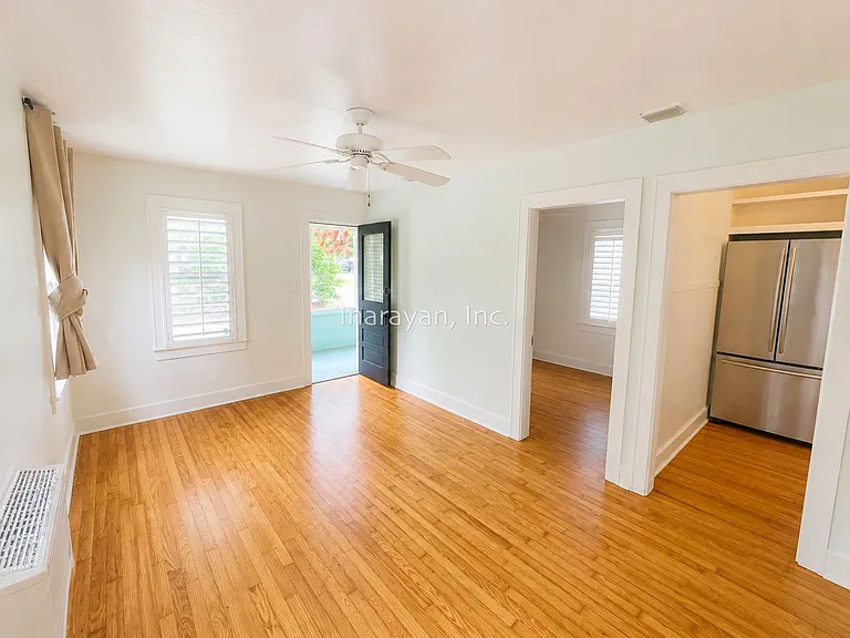 250 Orange Pl — Photo 5