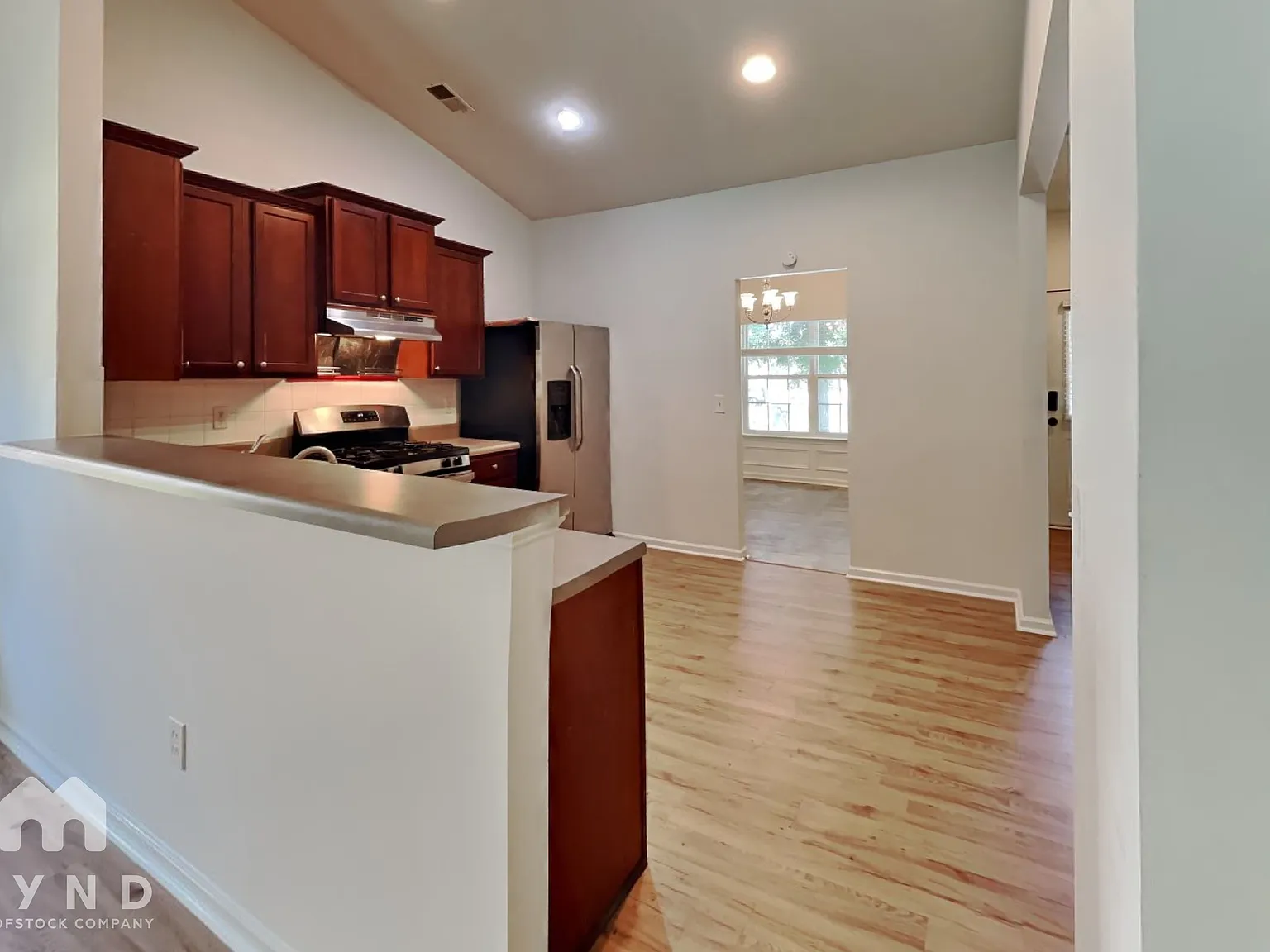3 bed, 2.0 bath, 1520 sqft, $1,895 — Photo 4
