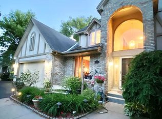 8317 Xene Ln N, Maple Grove, MN 55311