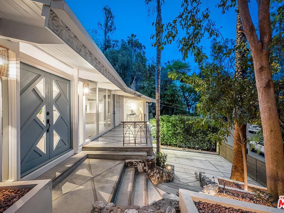 1st image of 3027 Franklin Canyon Dr