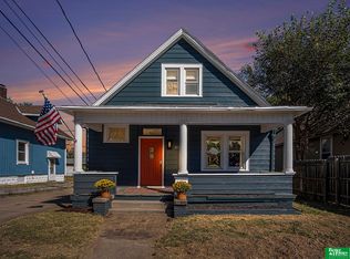 1010 Center St, Omaha, NE 68108
