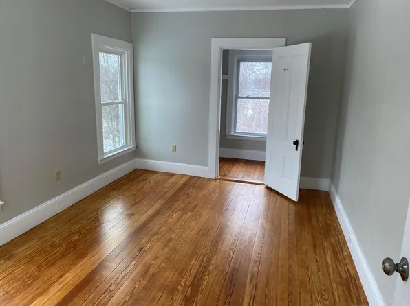 392 Saint John St #3, Portland, ME 04102