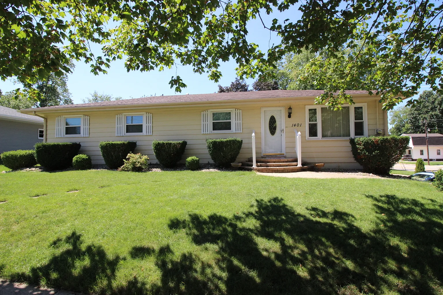 1401 Bunn St photo 1