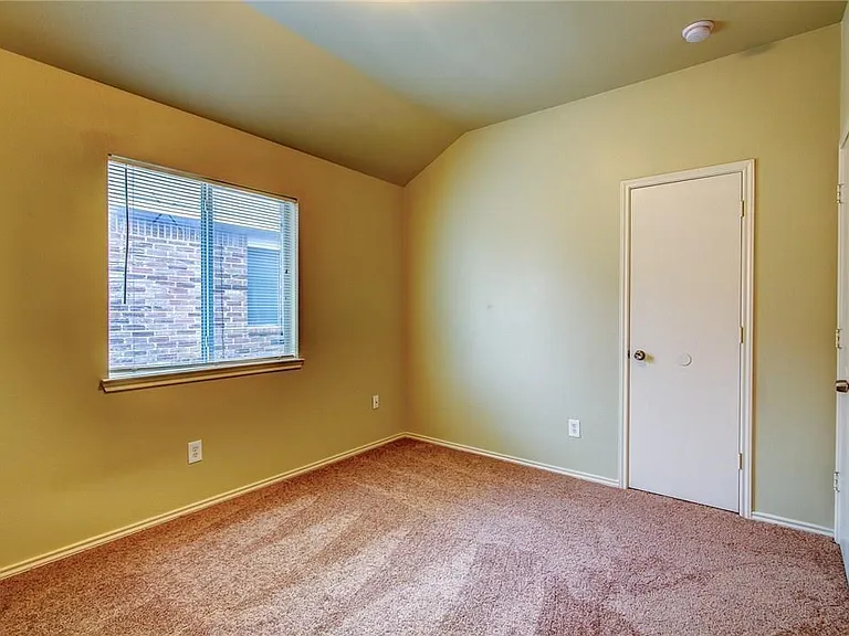 8513 Prairie Wind Trl — Photo 22