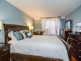 Sold by Robert E. Hill 