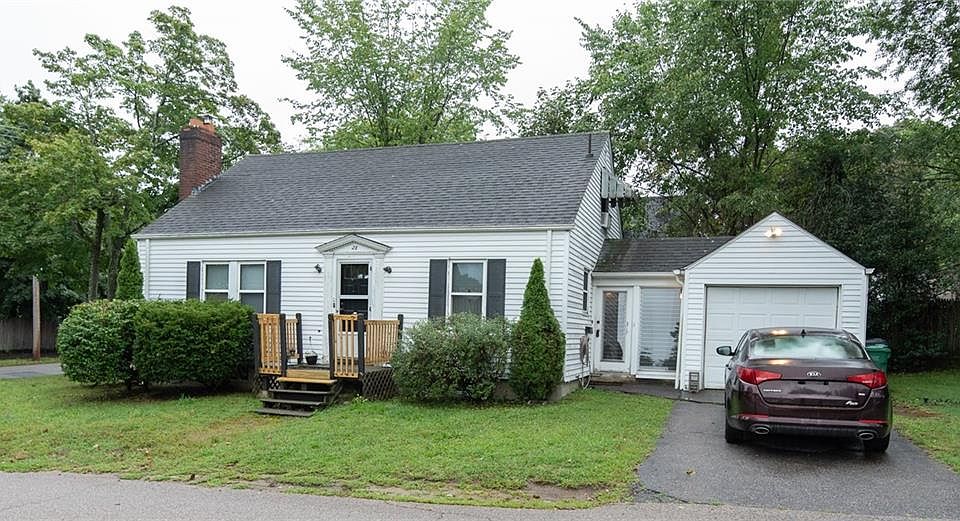 1st image of 28 Hayward Rd