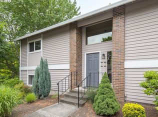 10955 SW Meadowbrook Dr UNIT 13, Tigard, OR 97224