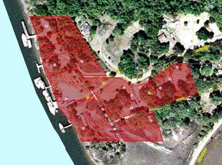 33 Golden Dock Rd, Saint Helena Island, SC 29920