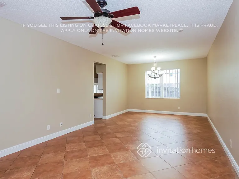 10225 Panama St — Photo 6