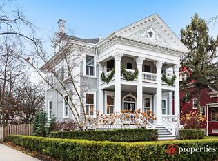 1047 Forest Ave, Evanston, IL 60202