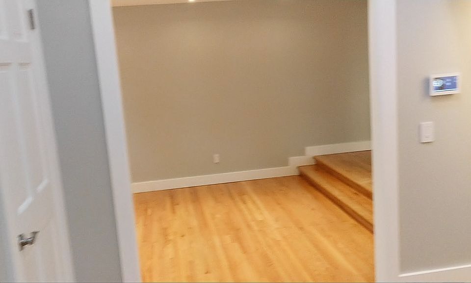1st image of 10741 17th Ave NE