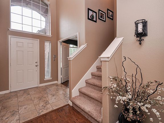 3rd image of 8416 Juliette Dr