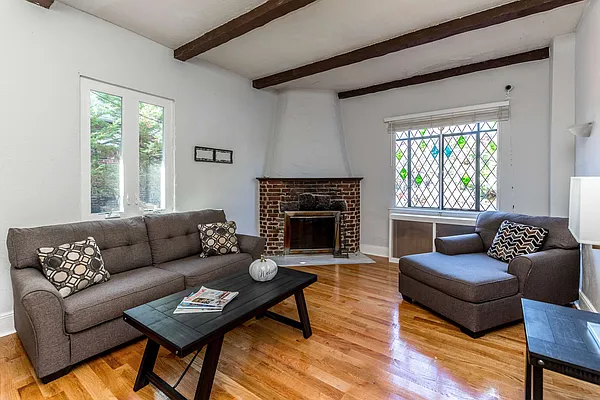 Sold by ERA Top Service Realty, Inc. | media 18