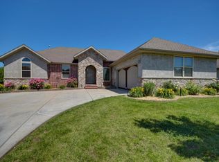 4724 S Gold Rd, Battlefield, MO 65619