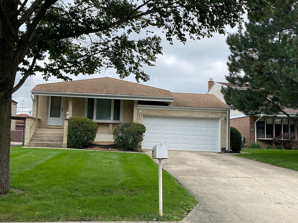 1st image of 273 W Kimbell Ave