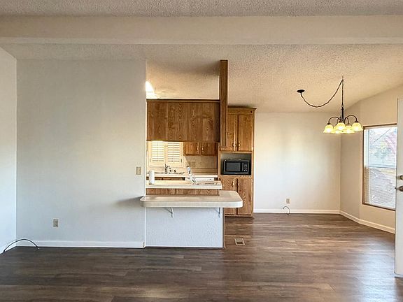 4th image of 282 Lafayette Dr