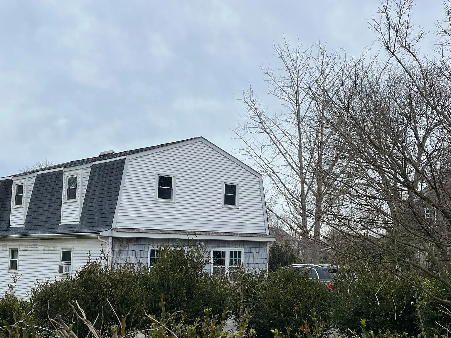 5588 Moores Pond Rd — Photo 3