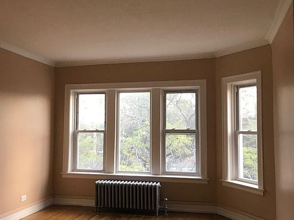 4th image of 1830 E 73rd St #1
