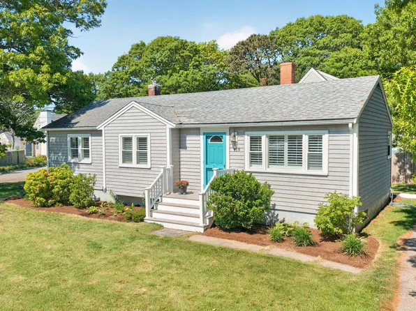 119 Seacoast Shores Boulevard, East Falmouth, MA 02536