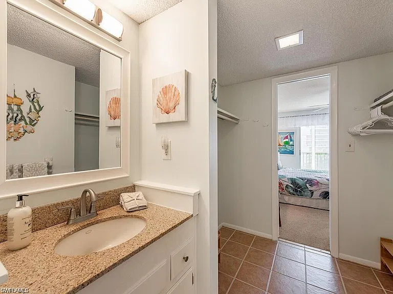 1 Bluebill Ave #709 — Photo 11