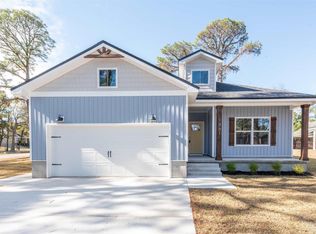 1861 Saint Mary Dr, Gulf Breeze, FL 32563