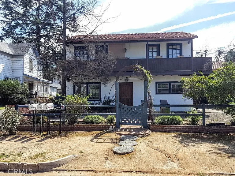 529 Walnut Ave #A — Photo 1