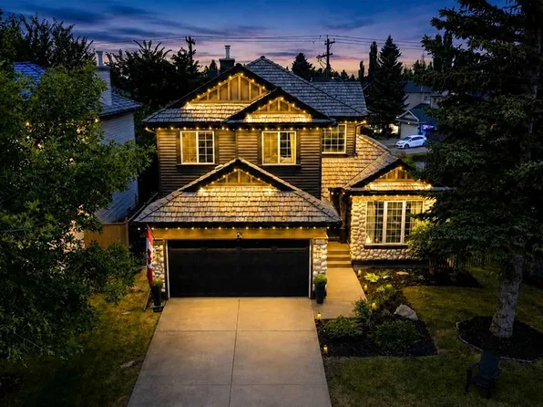 236 S Chaparral Dr SE, Calgary, AB T2X 3M9