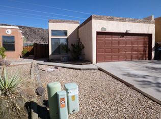 7013 Cleghorn Rd NW, Albuquerque, NM 87120