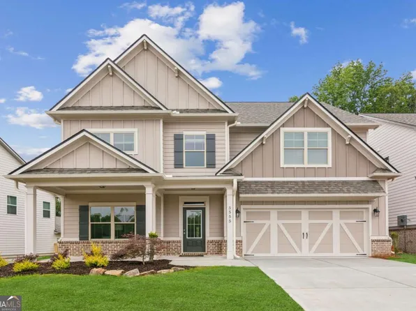 5547 Overview Dr, Flowery Branch, GA 30542