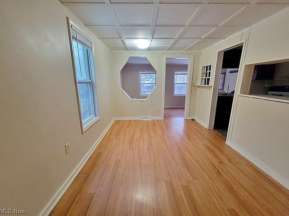 5th image of 6152 Gateway Blvd S