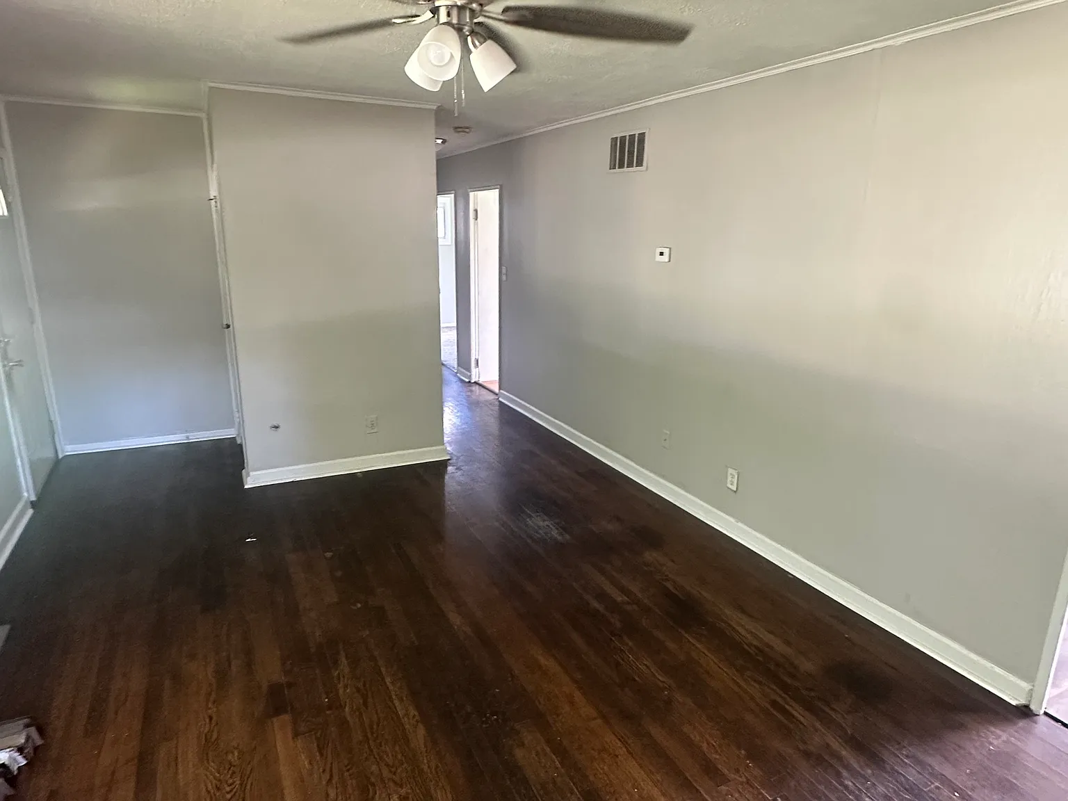 2262 Vale Dr — Photo 4