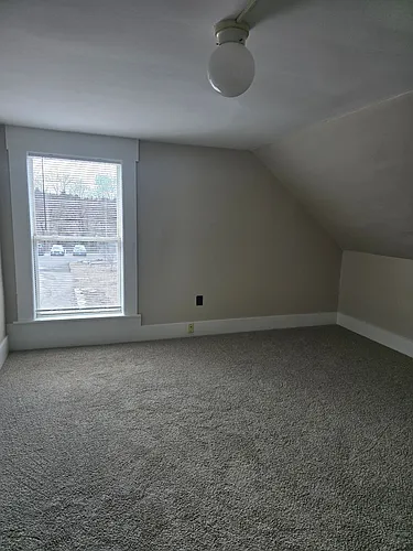 34 Main St #5 Photo 1