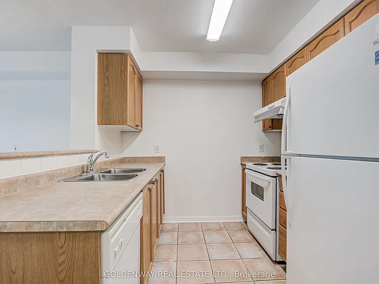 20 Olive Ave #806 — Photo 8