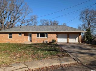 24 Lauterbach Dr, Bartonville, IL