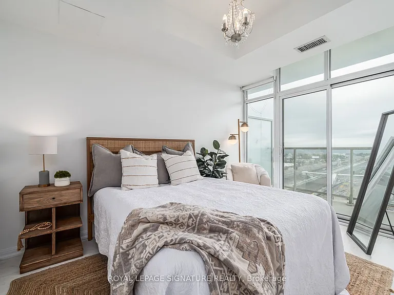 85 E Liberty St #1703 — Photo 13
