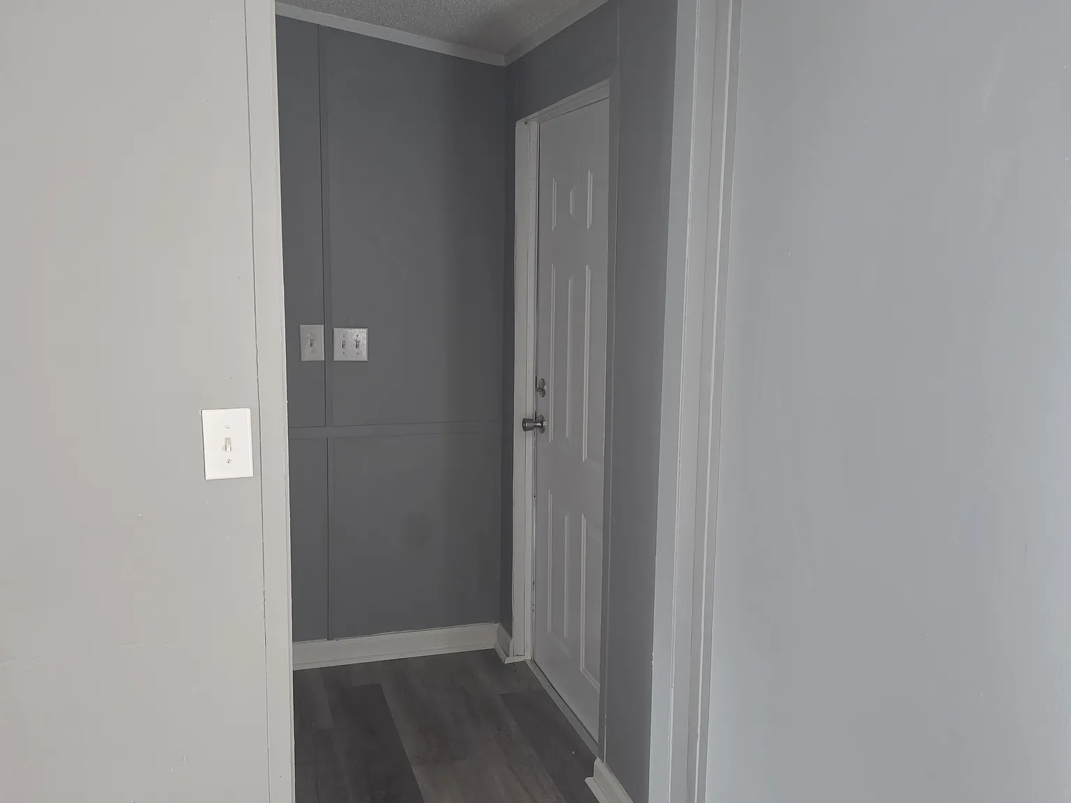 2 bed, 1064 sqft, $1,300 — Photo 2