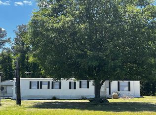 207 Heath Rd, Four Oaks, NC 27524