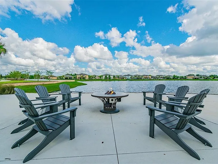 11176 Leland Groves Dr — Photo 84