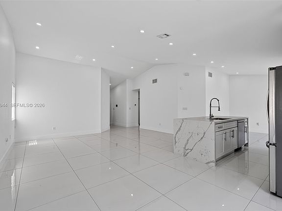 4th image of 15772 SW 74th Ln #15772