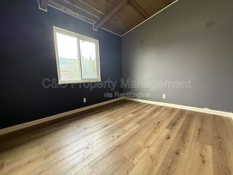 54 Shasta Way — Photo 5