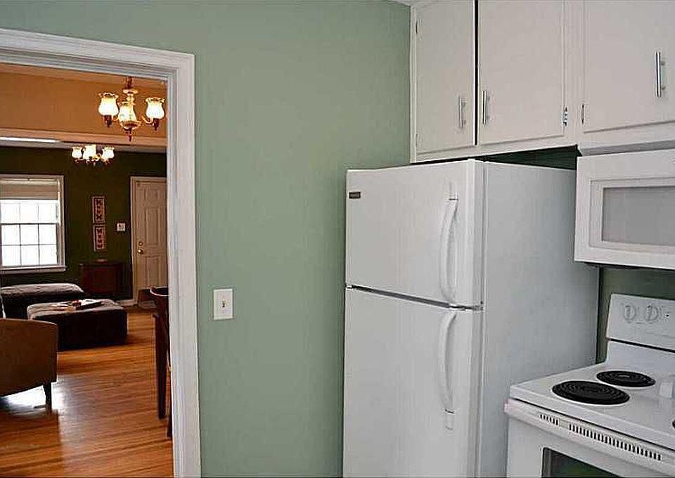 1st image of 4927 Kingsley Dr