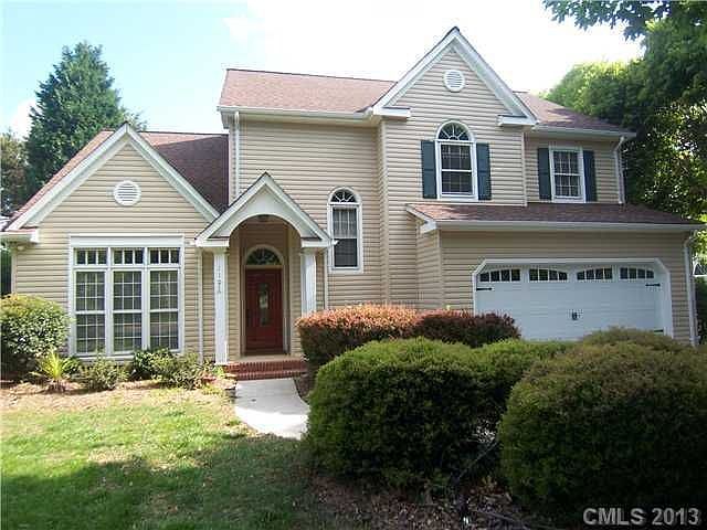 1st image of 110 S Haven Dr
